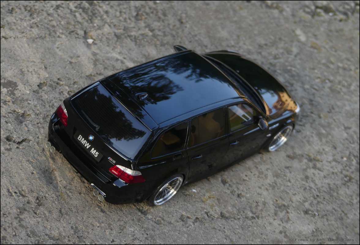 1:18 BMW M5 E61 Touring Schwarz Metallic Edition mit OVP